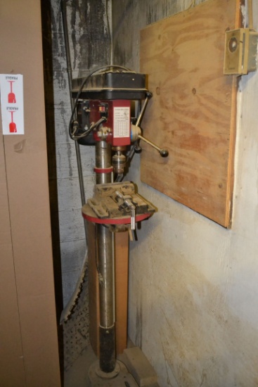 18 SPEED DRILL PRESS