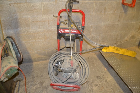 TROY BILT GAS PRESSURE WASHER