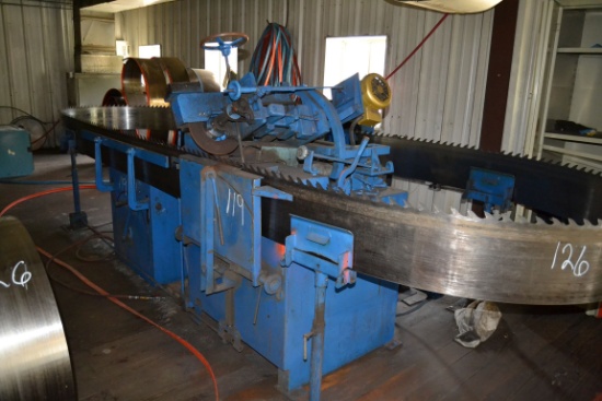 ARMSTRONG #4 RIGHT HAND BAND SAW SHARPENER W/ AUTO FEED W/ CLAMP & STANDS W/ CONTROLS SN#14211