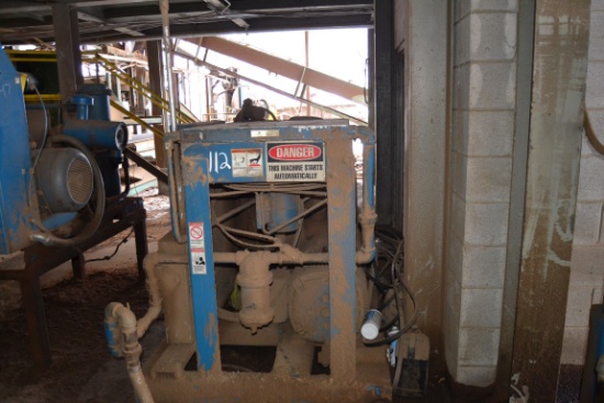 QUINCY 50HP SCREW TYPE AIR COMPRESSOR