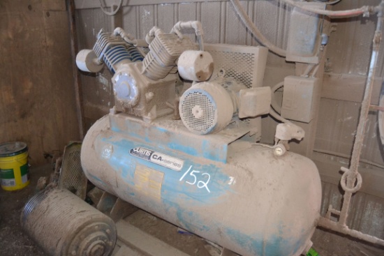 QUINCY 10HP TANK MOUNTED AIR COMPRESSOR