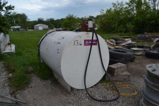 APPROX 500 GAL FUEL TANK W/ 12 VOLT PUMP