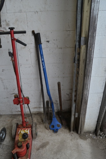 TIRE TOOLS
