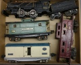 Lionel 262E O-Gauge Engine w/Tin Cars