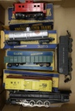 American Flyer 332 AC Engine w/4 Cars w/Boxes