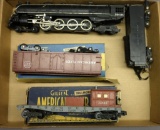 American Flyer 334 DC Engine w/2 Cars w/Boxes(2)