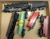 American Flyer 21145 Engine w/3 cars & Caboose
