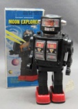 Battery Operated Moon Explorer Robot w/Box