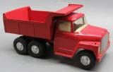 Ertl Loadstar Tandem Axle Dump Truck- solid red