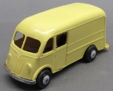 Product Miniature IH Metro Van- Friction- yellow