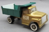 Ertl Dump Truck with Driver- gold & Green