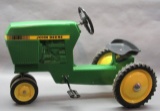 Ertl John Deere 20 Series Wide body Pedal Tractor