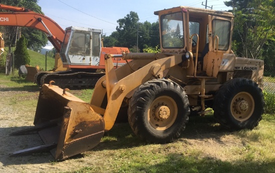 IH Hough 50 rubber tire pay loader