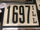 1911 Illinois License Plate Set