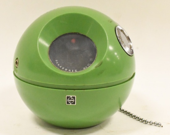 Vintage Panasonic Panapet 70 Transistor Radio