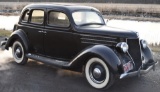 1936 Ford Deluxe 4 Door Sedan