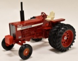 1/16 Ertl International Farmall 1456 w/ Duals