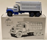 1/34 Scale Die-cast 1960 Blue Diamond Mack Dump