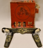 Halco The Texan Holster Set with Cap Guns