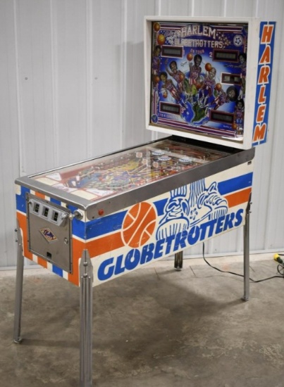 Vintage Bally Harlem Globetrotters Pinball Machine