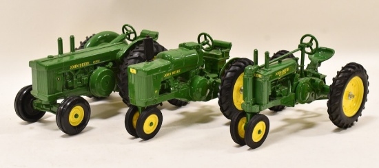 1/16 Ertl John Deere Model G, R, and 70 Tractors