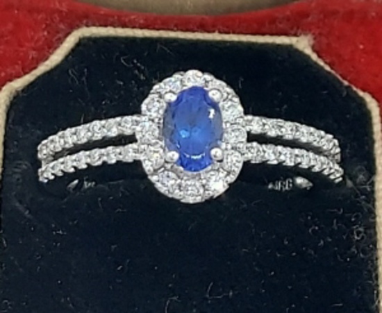 Ladies 18K White Gold Sapphire & Diamond Ring
