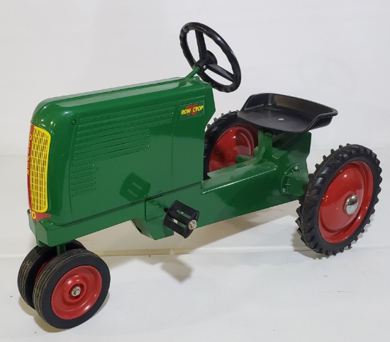 Scale Models Oliver Row Crop 70 Pedal Tractor