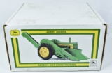 1/16 Custom John Deere Model 620 w/ Corn Picker