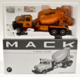 1/34 1st Gear R-Model Mack Cement Mixer Truck
