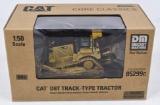 1/50 Die-Cast Masters Cat D8T Track-Type Bulldozer