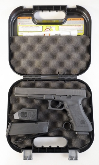 Glock Model 17L 9mm Semi-Auto Pistol In Case