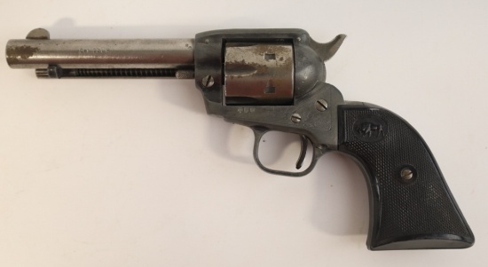 EIG Germany  Model E15 .22 LR 6-Shot Revolver