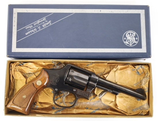 Smith & Wesson Model 10-5 .38 Spl. Revolver In Box