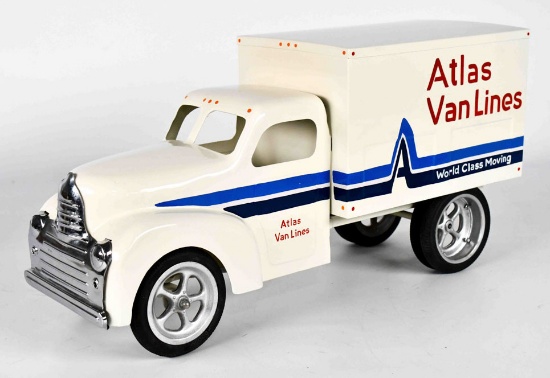 Custom Wyandotte Atlas Van Lines Truck