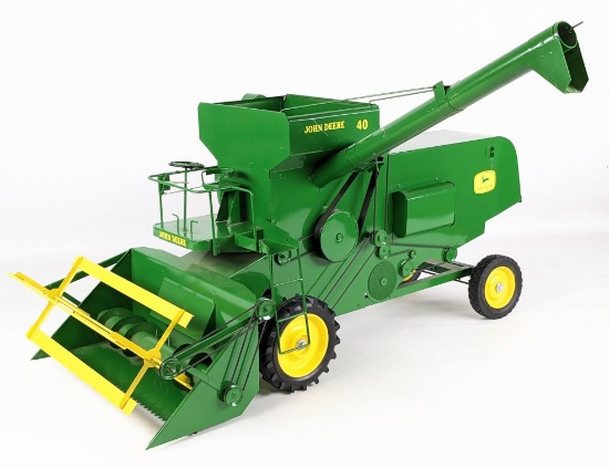 Custom John Deere 40 Pedal Size Combine
