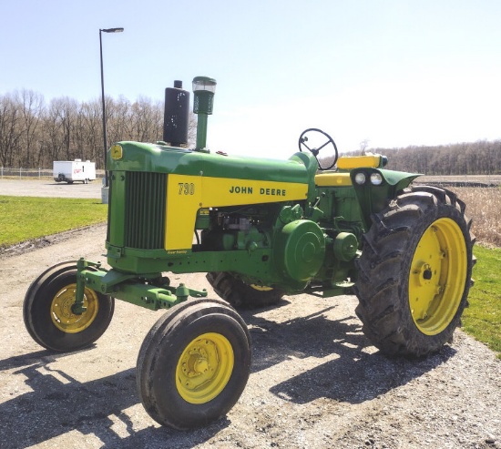 1959 John Deere 730 Gas