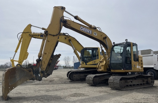 John Deere 135C Excavator