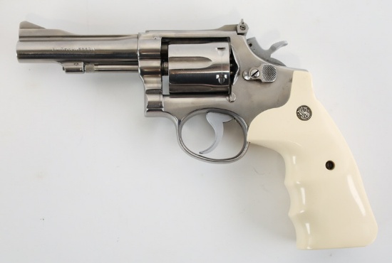 Smith & Wesson Model 67 No-Dash .38 Revolver