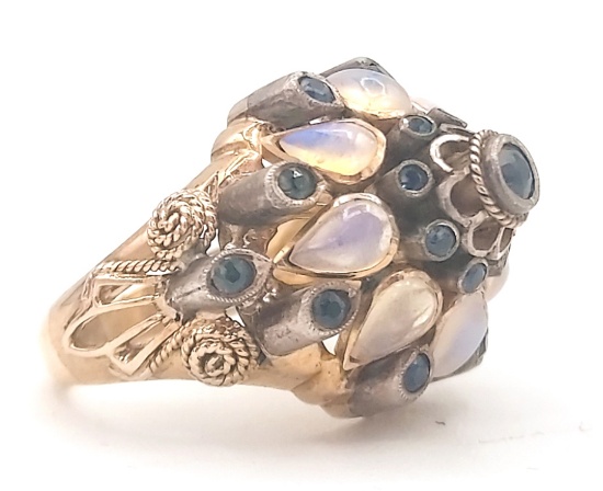 Vintage 18K Yellow Gold Sapphire & Opal Ring