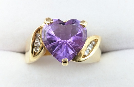 Ladies 14K Yellow Gold Amethyst & Diamond Ring