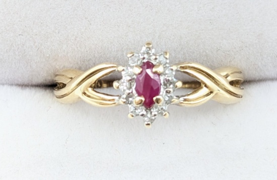 Ladies 10K Yellow Gold Ruby & Diamond Dinner Ring
