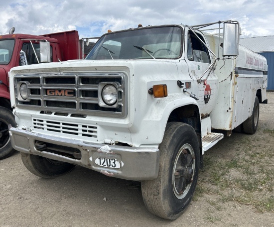 1984 GMC High Sierra 7000 Tanker Truck