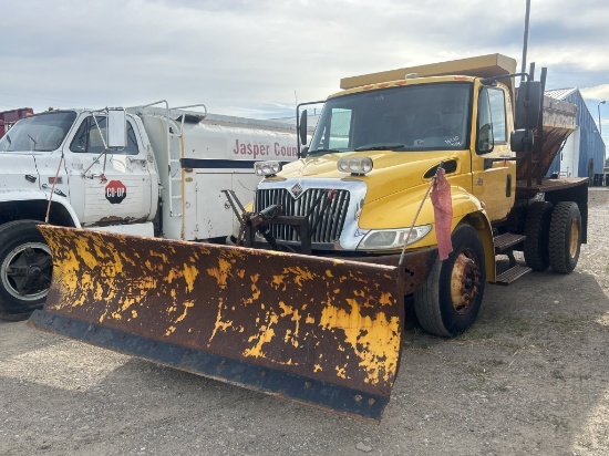 2004 International 4300 Dump Truck