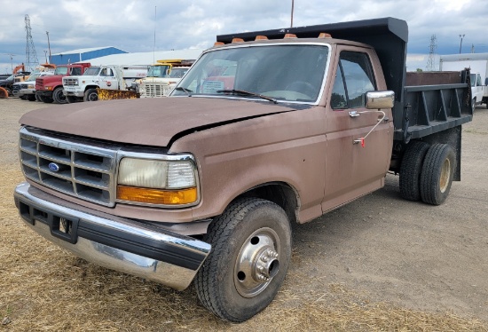 1997 Ford F350 Dump Truck