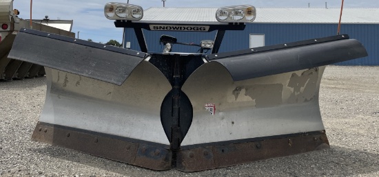 Snow Dogg VXF952 108Ó V Blade Snow Plow