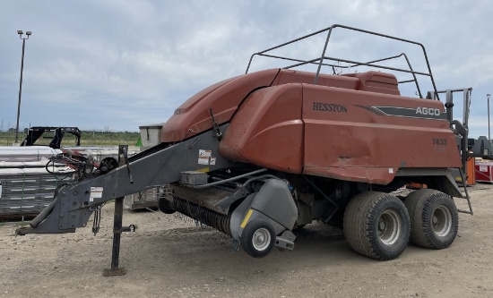 Agco Hesston 7433 Large Square Baler