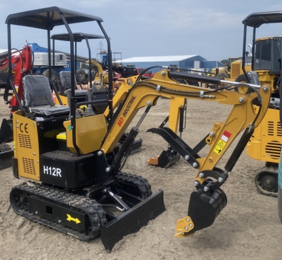 2024 AGT H12R Mini Excavator