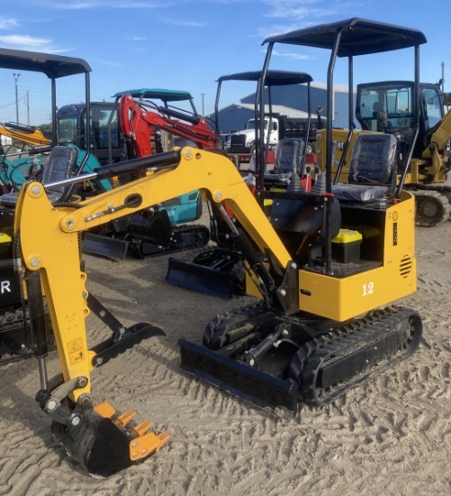 LandHero 12 Mini Excavator