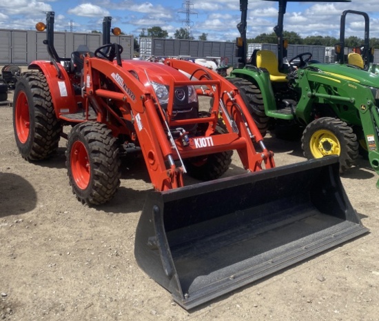 Kioti DK6010SE 4WD HST Tractor