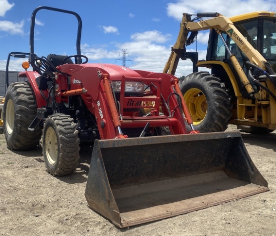 Branson 3520h Tractor